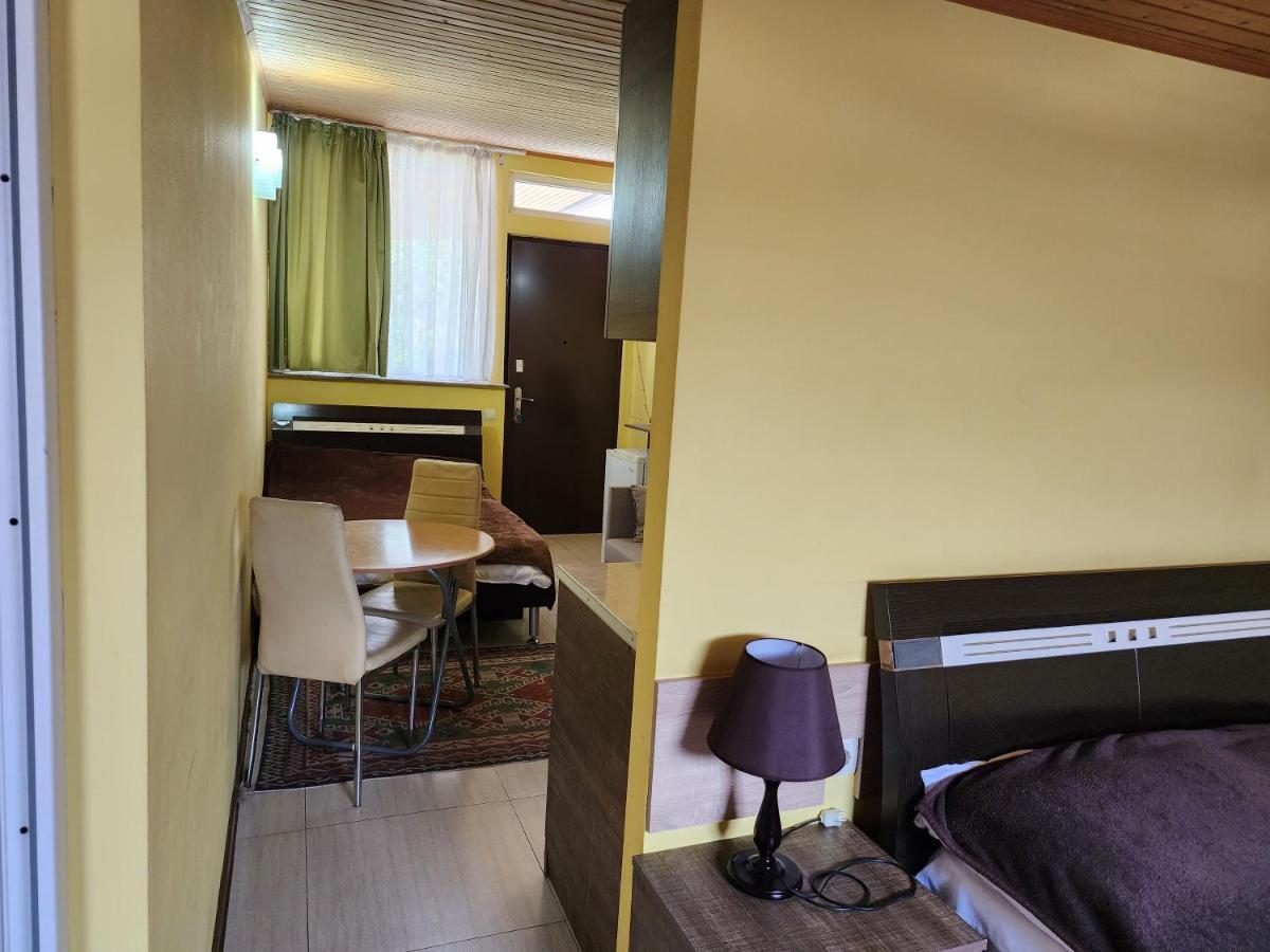 Apart-Hotel Gala In The Center Of Tiflis Exterior foto